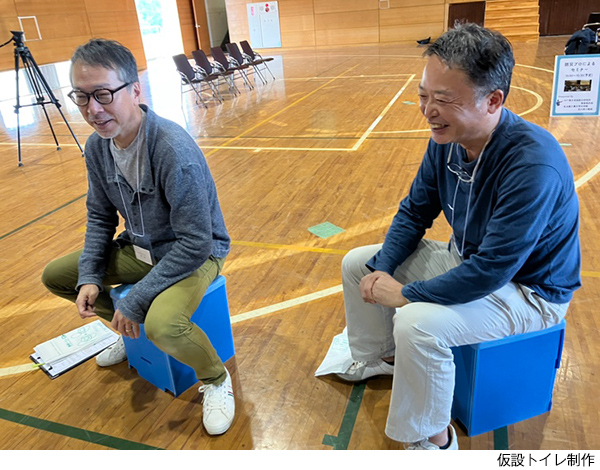 仮設トイレ制作